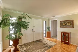 7149 Fairway Bend Cir, Sarasota, FL 34243 - Photo 8