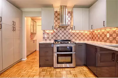 7149 Fairway Bend Circle, Sarasota, FL 34243 - Photo 18