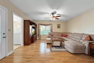 624 71st Ave, Saint Pete Beach, FL 33706 - Photo 6