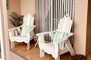 9641 Castle Point Dr, Sarasota, FL 34238 - Photo 2