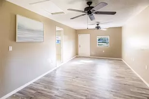 20310 Lorenzo Ave, Port Charlotte, FL 33952 - Photo 10