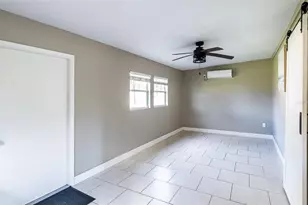 20310 Lorenzo Ave, Port Charlotte, FL 33952 - Photo 16