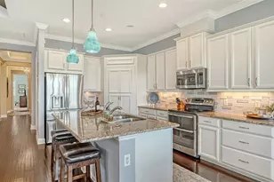 343 Compass Point Dr, Bradenton, FL 34209 - Photo 14