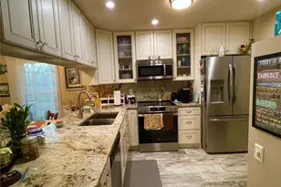 4123 3rd Ave W, Palmetto, FL 34221 - Photo 2