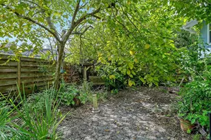 1702 Hillview St, Sarasota, FL 34239 - Photo 52