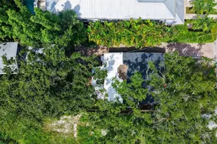 1702 Hillview St, Sarasota, FL 34239 - Photo 54