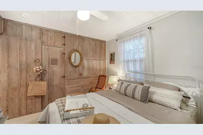 1702 Hillview Street, Sarasota, FL 34239 - Photo 34