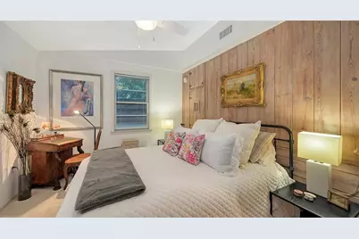 1702 Hillview Street, Sarasota, FL 34239 - Photo 28