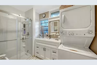 1702 Hillview Street, Sarasota, FL 34239 - Photo 38