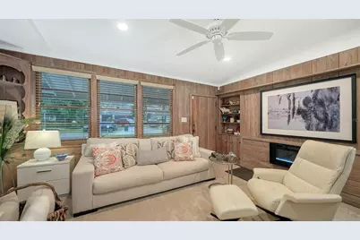 1702 Hillview Street, Sarasota, FL 34239 - Photo 16