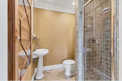 1602 Point Pleasant Avenue W, Bradenton, FL 34205 - Photo 38