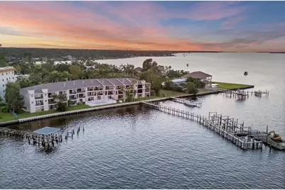 1602 Point Pleasant Avenue W, Bradenton, FL 34205 - Photo 8