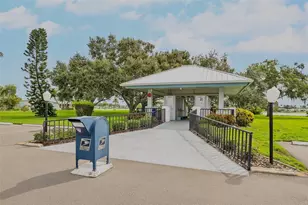 8427 Castle Garden Rd, Palmetto, FL 34221 - Photo 32