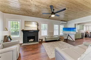 2418 12th Ave W, Bradenton, FL 34205 - Photo 10