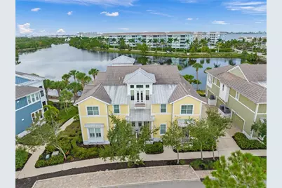 340 Sapphire Lake Drive #201, Bradenton, FL 34209 - Photo 2