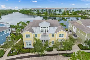 340 Sapphire Lake Dr, Bradenton, FL 34209 - Photo 2