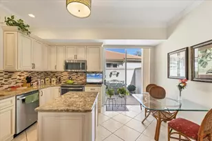 3881 Chatsworth Greene Ct, Sarasota, FL 34235 - Photo 8