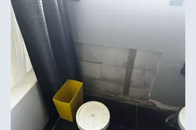 245 Manor Road, Venice, FL 34293 - Photo 12