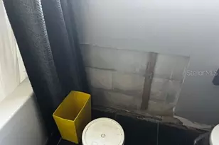 245 Manor Rd, Venice, FL 34293 - Photo 12