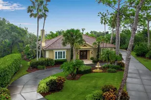 422 Blue Garden Ln, Osprey, FL 34229 - Photo 1