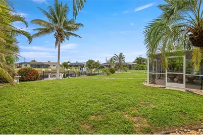 2461 W Marion Avenue, Punta Gorda, FL 33950 - Photo 36