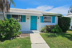 658 Spanish Dr S, Longboat Key, FL 34228 - Photo 1