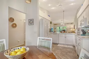 9560 High Gate Dr, Sarasota, FL 34238 - Photo 20