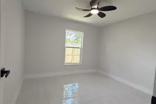 311 12th St W, Palmetto, FL 34221 - Photo 16