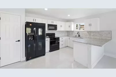 311 12th Street W, Palmetto, FL 34221 - Photo 10