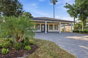 311 12th St W, Palmetto, FL 34221 - Photo 1