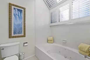 2012 Harbourside Dr, Longboat Key, FL 34228 - Photo 28