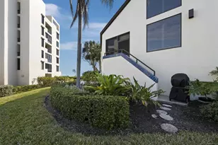 2012 Harbourside Dr, Longboat Key, FL 34228 - Photo 38