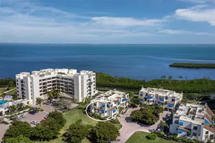 2012 Harbourside Dr, Longboat Key, FL 34228 - Photo 40