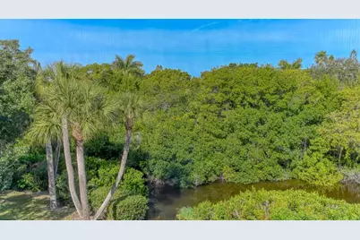 225 Hourglass Way #103, Sarasota, FL 34242 - Photo 26