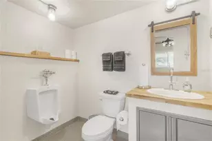 155 Stanford Dr, Englewood, FL 34223 - Photo 54