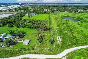 2111 15th St E, Bradenton, FL 34208 - Photo 24