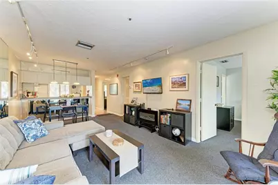 2124 Tamiami Trail #207, Sarasota, FL 34234 - Photo 10