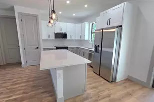 4802 Sunburst Ave, North Port, FL 34286 - Photo 6