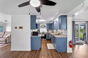 540 Oxford Dr, Venice, FL 34293 - Photo 16