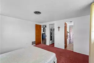 540 Oxford Dr, Venice, FL 34293 - Photo 22