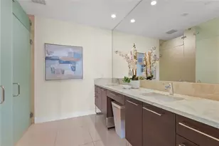 1155 N Gulfstream Ave, Sarasota, FL 34236 - Photo 10