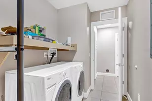 10600 Lemon Creek Loop, Englewood, FL 34224 - Photo 32