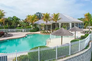 10600 Lemon Creek Loop, Englewood, FL 34224 - Photo 6