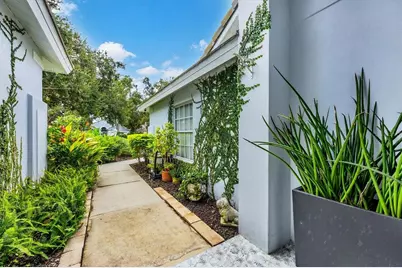 6725 Virginia Crossing, University Park, FL 34201 - Photo 4