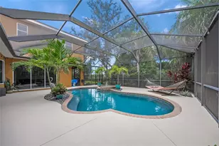 3711 Eagle Hammock Dr, Sarasota, FL 34240 - Photo 4