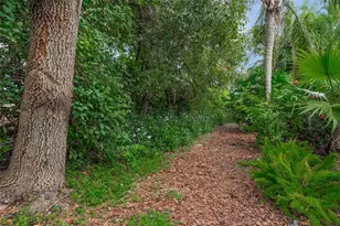 3711 Eagle Hammock Dr, Sarasota, FL 34240 - Photo 44