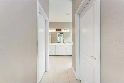 11941 Hunters Creek Road, Venice, FL 34293 - Photo 24