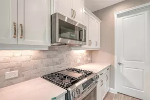 6568 Big Bayou Dr, Sarasota, FL 34241 - Photo 12