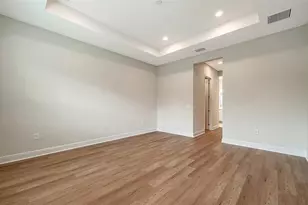 10050 Crystal Isles Cir, Sarasota, FL 34241 - Photo 4