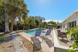 5619 New York Ave, Sarasota, FL 34231 - Photo 10